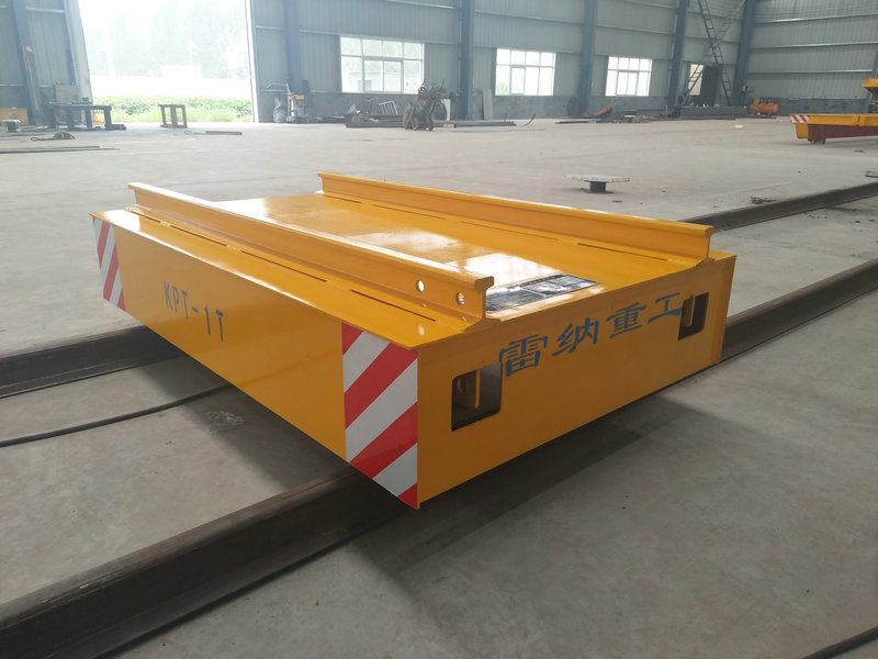 Cable Reel Powered Warehouse รถแบนบนรถไฟพร้อมการควบคุมระยะไกล